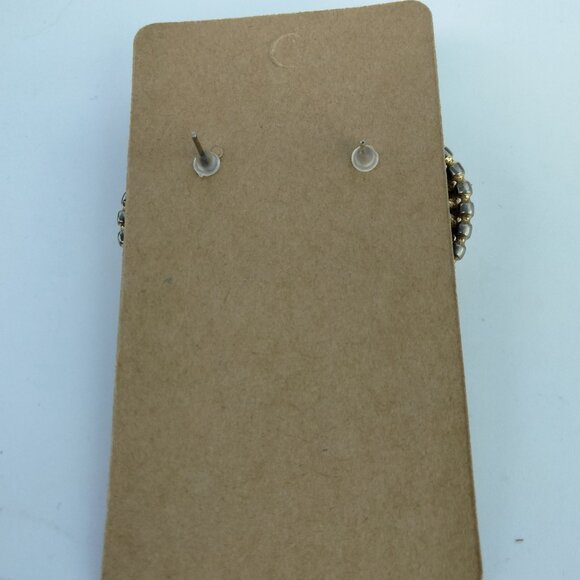 Gold Tone Faux Pearl Earrings Vintage Cabochon Pierced Post - Picture 4 of 4